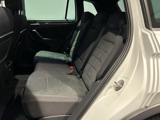 Volkswagen TIGUAN 1.5 TSI ACT Highline Business R | Panoramadak | Massage | Adaptieve cruise control | Stoelverwarming |