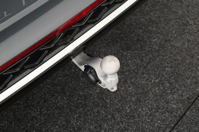 Volkswagen TIGUAN 1.5 272pk eHybrid R-Line Edition Trekhaak Camera Keyless Massage Virtual Cockpit Panoramadak Carplay