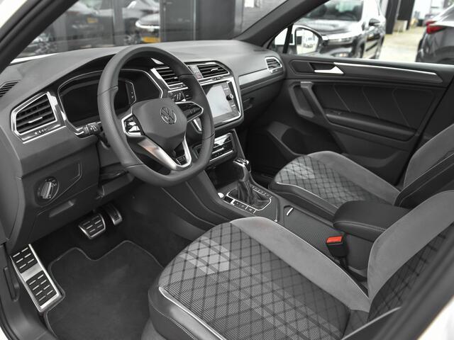 Volkswagen TIGUAN 1.5 TSI R-Line Panoramadak Nav Camara ACC 20 Inch Velgen