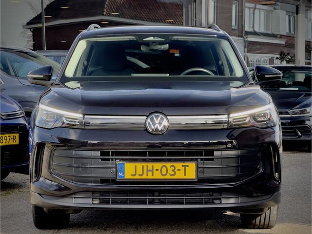 Volkswagen TIGUAN 1.5 eTSI AUT7 BLACK-EDITION 34D.KM NWSTE-MODEL DIGI-DASH APPLE-CARPLY CAMERA LED LMV PDC