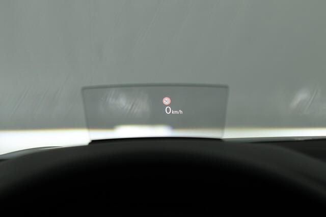 Volkswagen TIGUAN 1.5 TSI 150pk DSG 2x R-Line Black Style Trekhaak Camera Stoelverwarming V+A Head-Up Panoramadak Navigatie