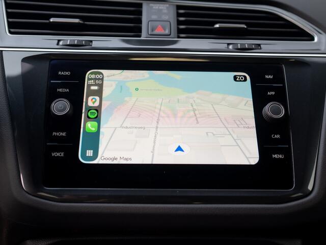 Volkswagen TIGUAN 1.5 TSI R-Line Business | Trekhaak wegkl. | Keyless | 20'' | Elk. A-klep | Side Assist | IQ Light | Prijs Rijklaar!!