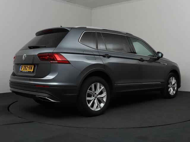 Volkswagen TIGUAN Allspace 1.5 TSI Comfortline Business 7p. | Adaptief Cruise Control! | Panoramadak! | Navigatie!