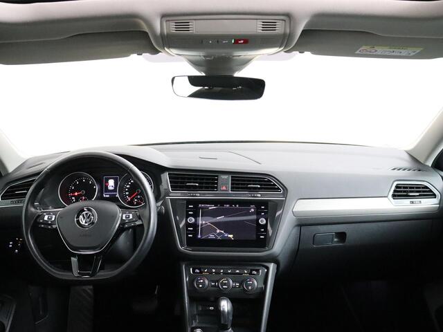 Volkswagen TIGUAN Allspace 1.5 TSI Comfortline Business 7p. | Adaptief Cruise Control! | Panoramadak! | Navigatie!