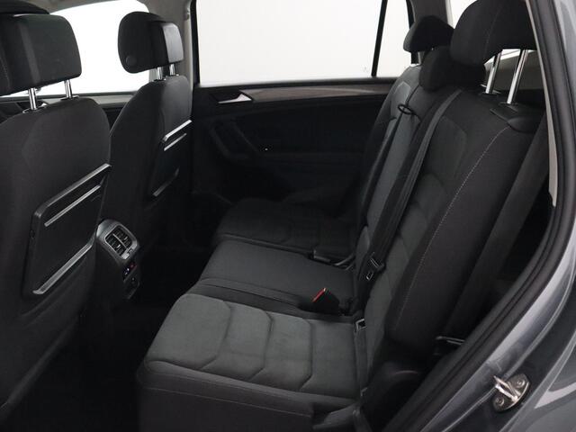 Volkswagen TIGUAN Allspace 1.5 TSI Comfortline Business 7p. | Adaptief Cruise Control! | Panoramadak! | Navigatie!