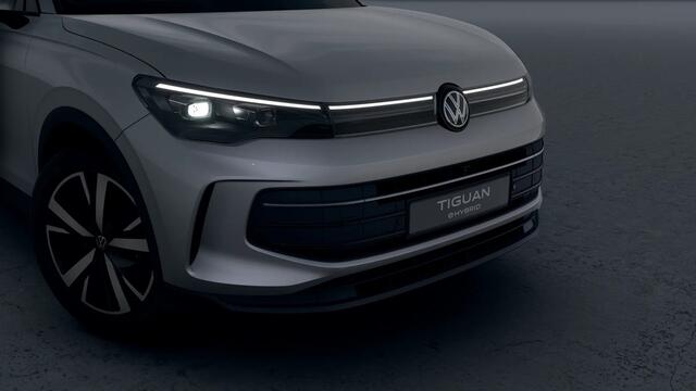 Volkswagen TIGUAN 1.5 eHybrid 204 6DSG Life Edition | 'App-Connect' draadloze smartphone integratie | Automatische afstandsregeling (Adaptive Cruise Control) | Digital Cockpit Pro (26 cm)