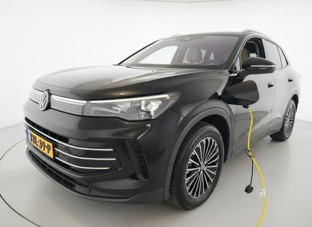 Volkswagen TIGUAN 1.5 eHybrid 272PK PHEV ELEGANCE ALCANTARA/NAVI/360°CAMERA/TREKHAAK