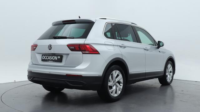 Volkswagen TIGUAN 1.5 TSI 150pk DSG Life Business Navigatie Trekhaak