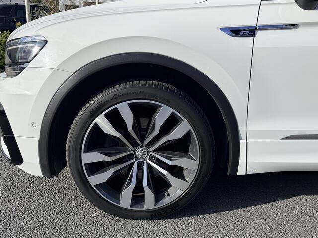 Volkswagen TIGUAN 2.0 TSI 4Motion 220PK DSG 3xR-LineoPano
