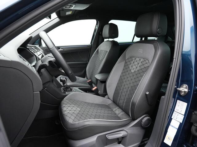 Volkswagen TIGUAN 1.4 TSI eHybrid 245 pk R-Line | Trekhaak | 360 Camera | Adaptief onderstel | IQ Light | Stuur-/achterbankverwarming