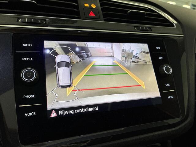 Volkswagen TIGUAN 1.4 TSI 245pk DSG eHybrid Elegance · Panoramadak · Camera · Apple/Android Car Play · Navigatie · P-Sensoren · 18'' Inch ·