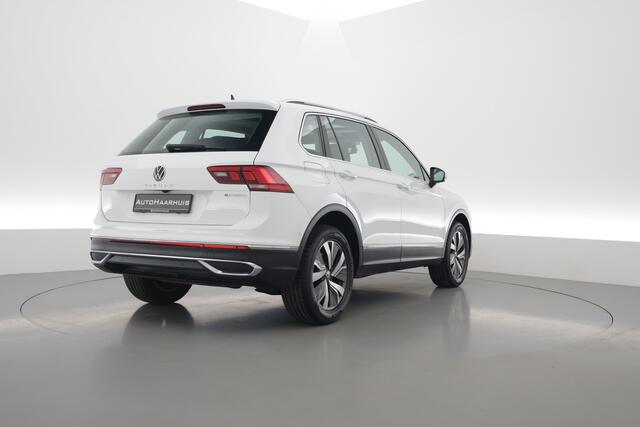 Volkswagen TIGUAN 1.4 TSI eHybrid Business+ | Pano | Camera | Adapt. Cruise | Stoel- Stuurverw. | Digi. Cockpit | Apple CarPlay