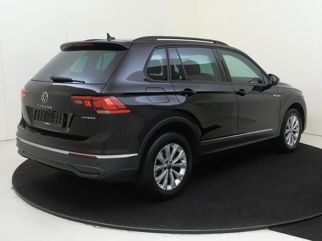 Volkswagen TIGUAN 1.4 TSI eHybrid Life Navigatie | Parkeercamera | LM velgen | Climat control |