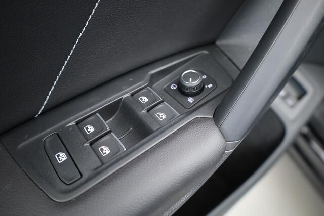 Volkswagen TIGUAN 1.4 TSI eHybrid R-Line Business | SOH 95.1% | Pano | Adapt. Cruise | IQ Light | 360cam | HUD | Stoel- Stoelverw. | Memory