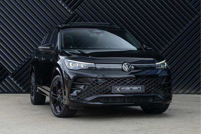 Volkswagen TIGUAN 1.5 eTSI R-Line ACC Pano IQ Light Massage 360 Ambient Winterpakket