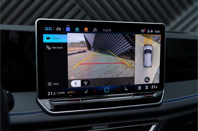 Volkswagen TIGUAN 1.5 eTSI R-Line ACC Pano IQ Light Massage 360 Ambient Winterpakket