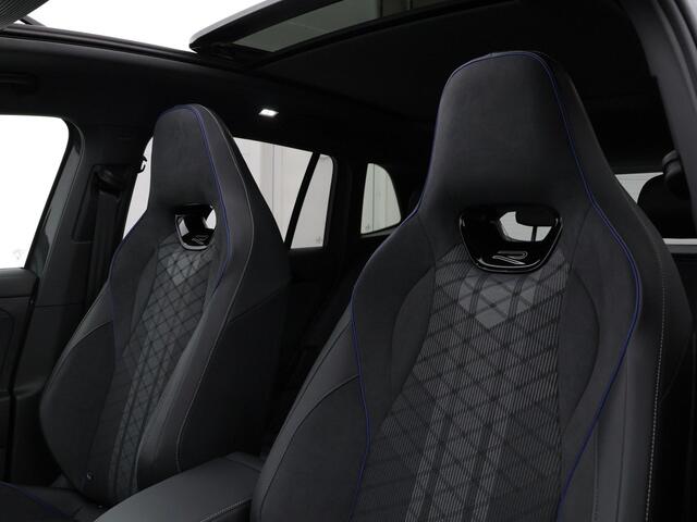 Volkswagen TIGUAN R-Line Edition 1.5 eHybrid 204 PK 6 versn. DSG · Achteruitrijcamera · Draadloze telefoonverbinding · Black Style Pakket · Panoramaschuif-kanteldak ·