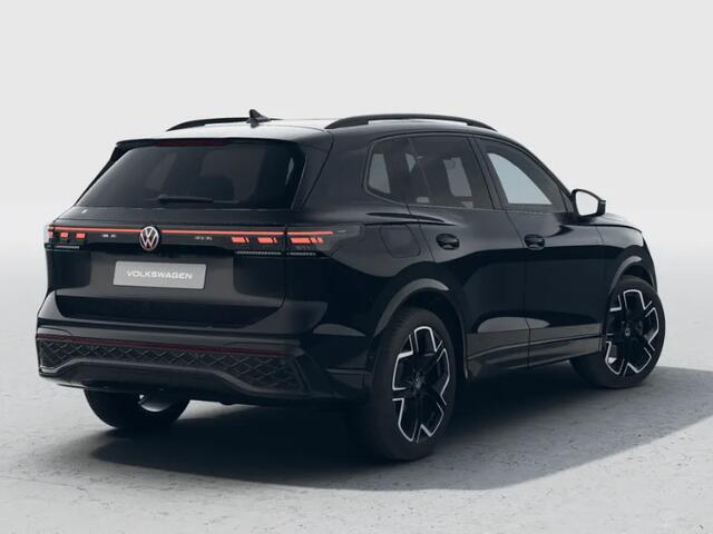 Volkswagen TIGUAN R-Line Edition 1.5 eHybrid 204 PK 6 versn. DSG · Achteruitrijcamera · Draadloze telefoonverbinding · Black style pakket ·