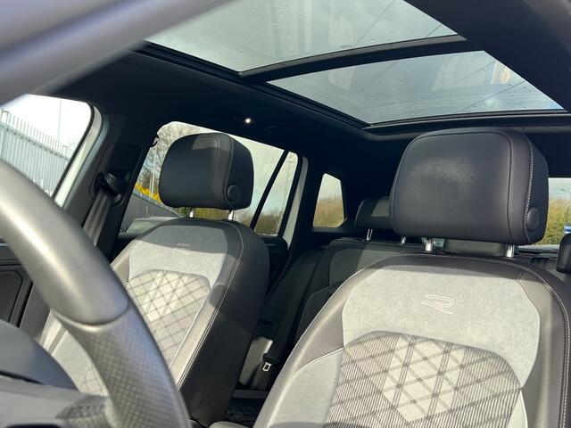 Volkswagen TIGUAN 1.4 TSI 245pk DSG eHybrid R-Line Business Panoramadak Trekhaak