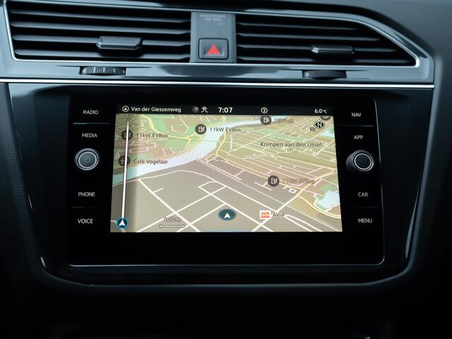 Volkswagen TIGUAN 1.5 TSI R-Line Business+ | Harman/ Kardon | 360 Camera | Keyless | Elk. A-klep | Side Assist | Prijs Rijklaar!!