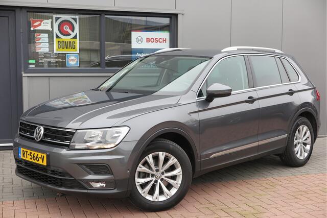 Volkswagen TIGUAN 1.4 TSI 125pk Comfortline 6 versn. , Camera , Trekhaak , Navi, Carplay. Stuurwiel multifunctioneel, Adaptive cruise, Buitenspiegels inklapbaar,Parkeerhulp. .