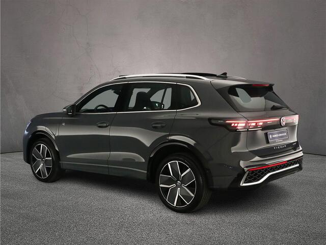Volkswagen TIGUAN R-Line Edition 1.5 TSI eHybrid 272pk DSG Automaat Trekhaak, Adaptive cruise control, Panoramadak, Achteruitrijcamera, Elektrische achterklep