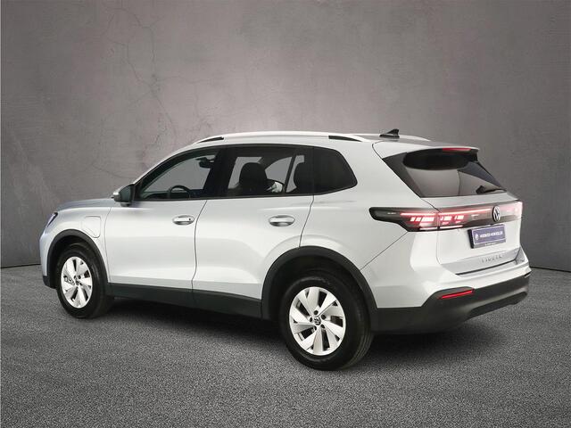 Volkswagen TIGUAN Life Edition 1.5 TSI eHybrid 204pk DSG Automaat Adaptive cruise control, Elektrische achterklep, Achteruitrijcamera, LED koplampen, App connect, Parkeersensoren