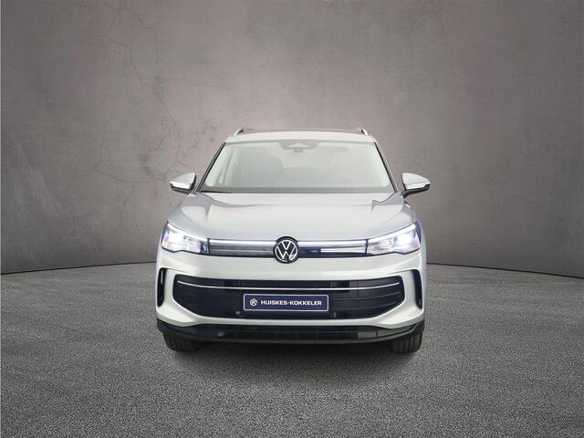 Volkswagen TIGUAN Life Edition 1.5 TSI eHybrid 204pk DSG Automaat Adaptive cruise control, Elektrische achterklep, Achteruitrijcamera, LED koplampen, App connect, Parkeersensoren