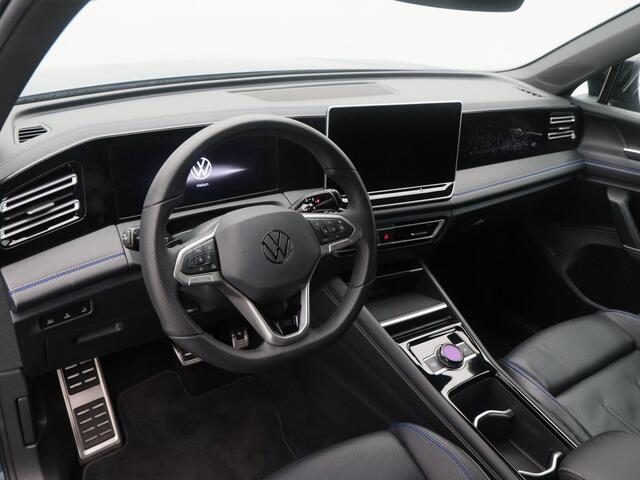 Volkswagen TIGUAN 1.5 eHybrid 204 Pk Automaat R-Line Business | Black Style | Trekhaak | Camera | Full LED | Stoel Verwarming/Koeling | 20 Inch | 13.732 Km !!