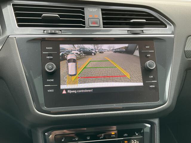 Volkswagen TIGUAN Allspace 1.5 TSI R-Line 7p. Pano.dak Stoelverw. Carplay Business+