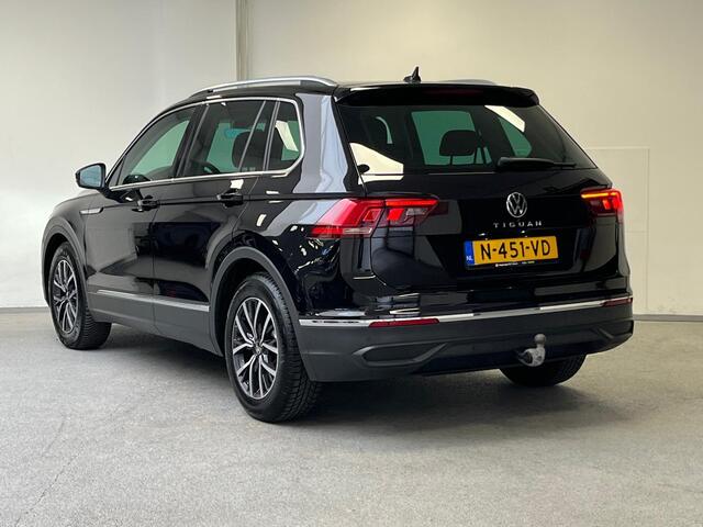 Volkswagen TIGUAN 1.5 TSI Life Business | TREKHAAK | CAMERA | STOELVERWARMING |