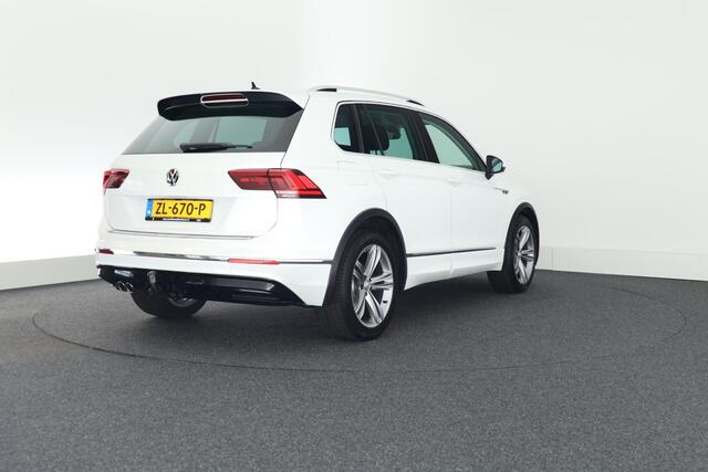 Volkswagen TIGUAN 1.4 TSI 150pk DSG R-Line Highline Trekhaak Stoelverwarming Keyless Virtual Cockpit Navigatie