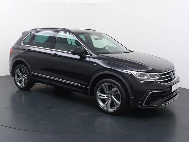 Volkswagen TIGUAN 1.4 TSI eHybrid R-Line Business+ | 245 PK | SoH 94% | Matrix LED koplampen (IQ.Light) | Achterklep easy open & close | 19" LM velgen | Achteruitrijcamera |