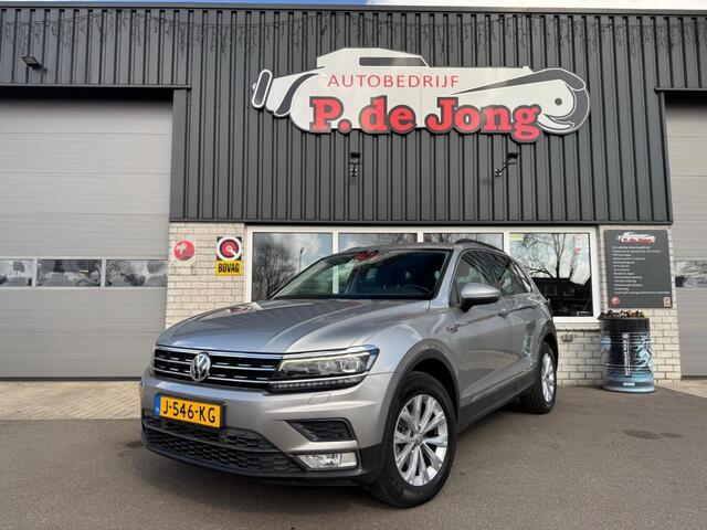 Volkswagen TIGUAN 1.4 TSI HIGHLINE Trekhaak Stoelverwarming Carplay Acc 4motion Navi