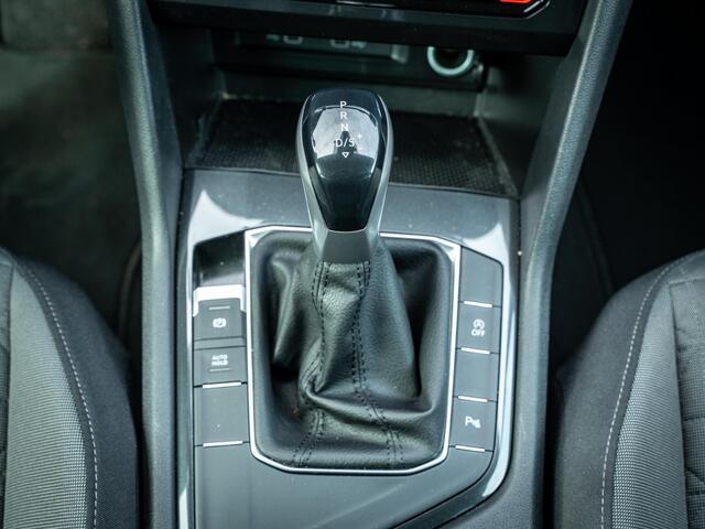 Volkswagen TIGUAN 1.5 TSI Elegance // winter pakket // PDC // ACC