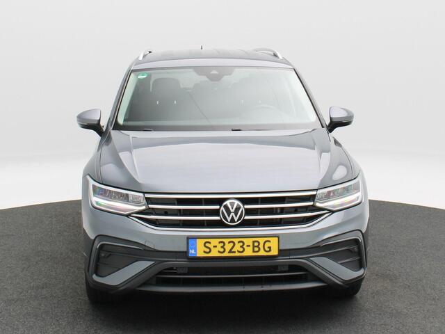 Volkswagen TIGUAN Allspace 1.5 TSi 150 Pk Automaat Life Business | 7 Persoons | Camera | Stoel/Stuur Verwarming | Massage | CarPlay | Navigatie | Adaptive Cruise | 18 Inch | 49.966 Km !!