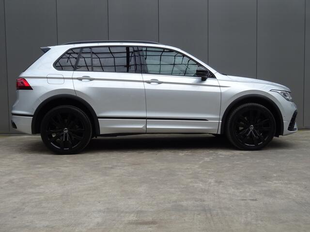 Volkswagen TIGUAN 1.4 TSI eHybrid R-Line Business * PANORAMAKDAK * 40 KM ACCU RANGE !!