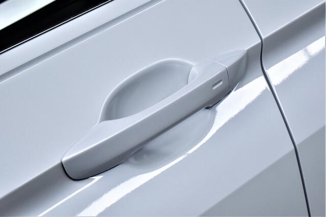 Volkswagen TIGUAN 2.0 TSI 220pk Automaat 4Motion R-Line Org.NL Pano/Virtual/Head-Up/Cameras/Keyless/Trekhaak/Adap-Cruise/Lmv20"