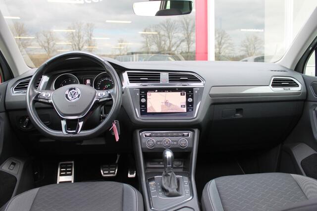 Volkswagen TIGUAN 1.5 TSI Join NHIGHL. BUS R-line Panorama dak / wegklapbare trekhaak