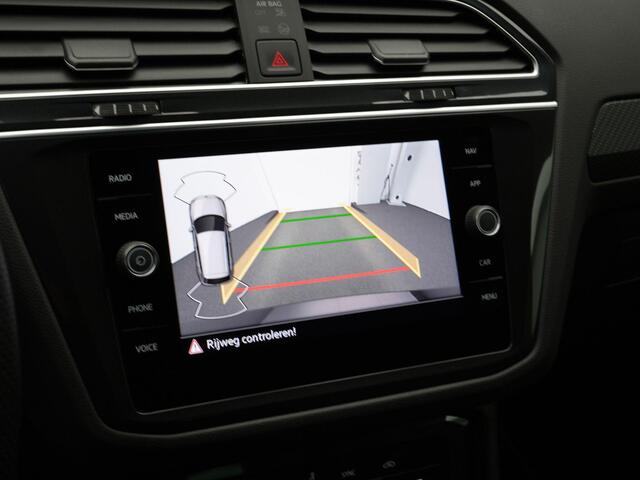Volkswagen TIGUAN 1.4 TSI eHybrid 245 pk DSG R-Line Business | Panoramadak | Standkachel | LED koplampen | Achteruitrij camera | Adaptive Cruise
