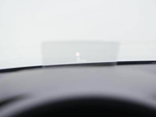 Volkswagen TIGUAN 1.4 TSI eHybrid 245 pk R-Line | Panoramadak | Trekhaak | Discover Pro | Adaptief onderstel | IQ Light | Stuur-/stoelverwarming