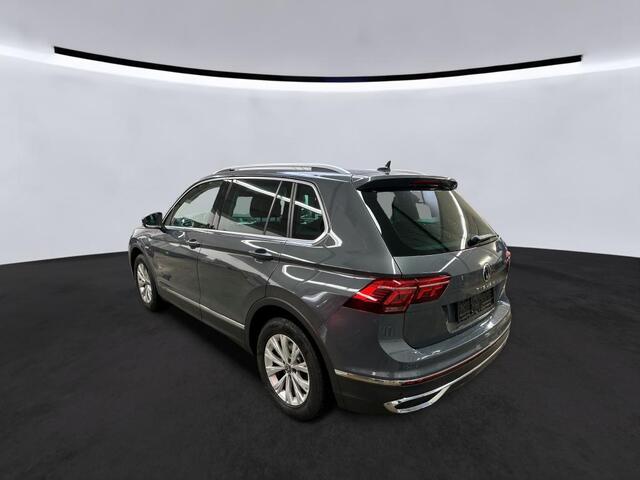 Volkswagen TIGUAN 1.4 TSI eHybrid 245pk PHEV Elegance / Trekhaak / Camera / Massage / Wordt Verwacht