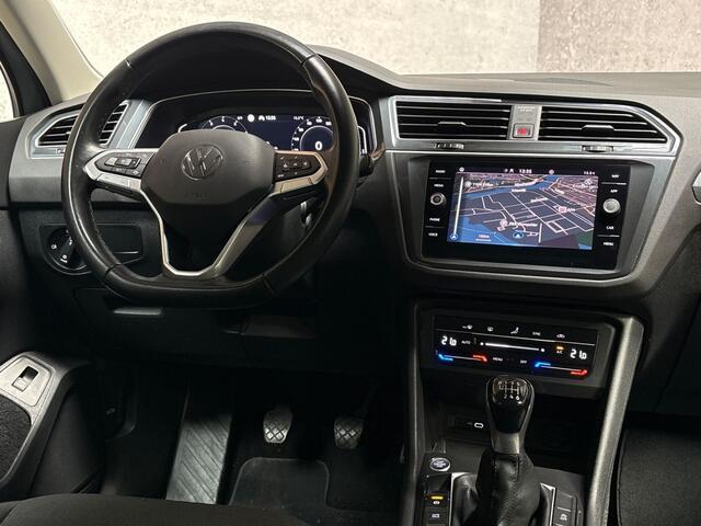 Volkswagen TIGUAN 1.5 TSI Life Sport (VIRTUAL COCKPIT, APPLE CARPLAY, GROOT NAVI, KEYLESS, CAMERA, SPORTSTOELEN, GETINT GLAS, CRUISE, NIEUWSTAAT)