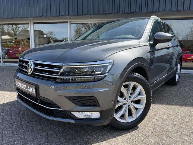 Volkswagen TIGUAN 1.4 TSI ACT Highline - Automaat PANO Elek. Trekh. ACC NAVI Camera