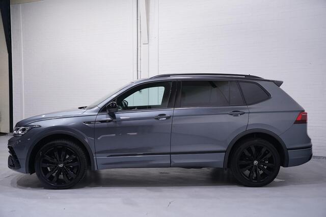 Volkswagen TIGUAN Allspace 1.5 TSI R-Line Business+ 7p. 1e Eig. NAP R-Line int/ext. Black Style Stoel-/stuur verwarming Apple Carplay Led matrix