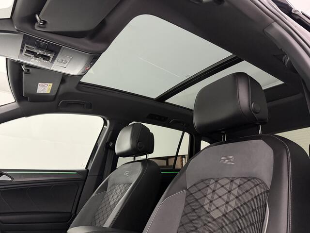Volkswagen TIGUAN 1.5 TSI R-Line Business+ Black Style | Pano | Sfeer | Virtual | Adap. Cruise | IQ Lights | Trekhaak | Carplay