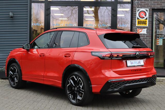 Volkswagen TIGUAN 1.5 eHybrid 272pk R-Line Black Style Pano/Leder/IQ.Light HD/360/Headup/HK/Keyless/ACC/DCC/Elek. stoelen/Dodehoek/20"/Trekhaak wegkl.