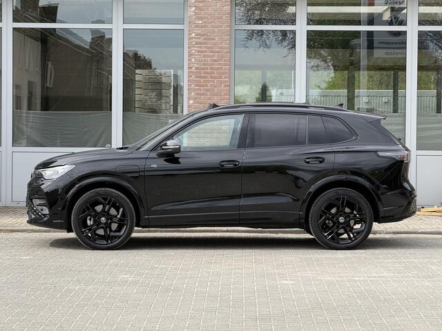 Volkswagen TIGUAN 1.5 eHybrid R-Line Edition 272pk Leer | H&K | HUD | Trekhaak