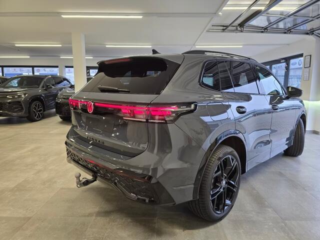 Volkswagen TIGUAN 1.5 TSI e-HYBRID 272 PK R-LINE PANO-DAK/CAMERA/TREKHAAK/HenK/HUD/LEDER/MEMORY