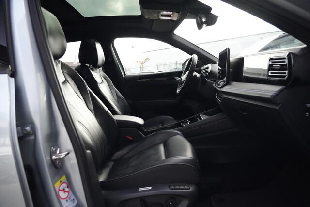 Volkswagen TIGUAN 1.5 eHybrid R-Line Edition 204pk Panoramadak/Trekhaak/360Camera